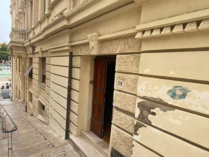 Appartamento bilocale in vendita in Via San Martino, Cavour, Ancona