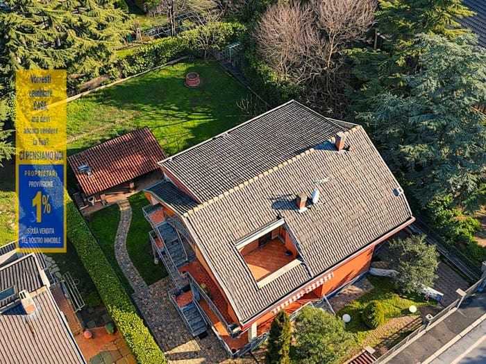 Casa con 6 locali in vendita in Via Martiri della Libertà, Centro, Caselette