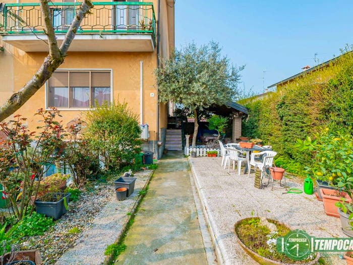 Casa con 5 locali in vendita in Via Pioppo, Centro, Dresano