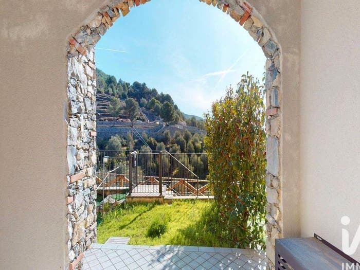 Appartamento bilocale in vendita in Località Costa d'Agosti, Andora