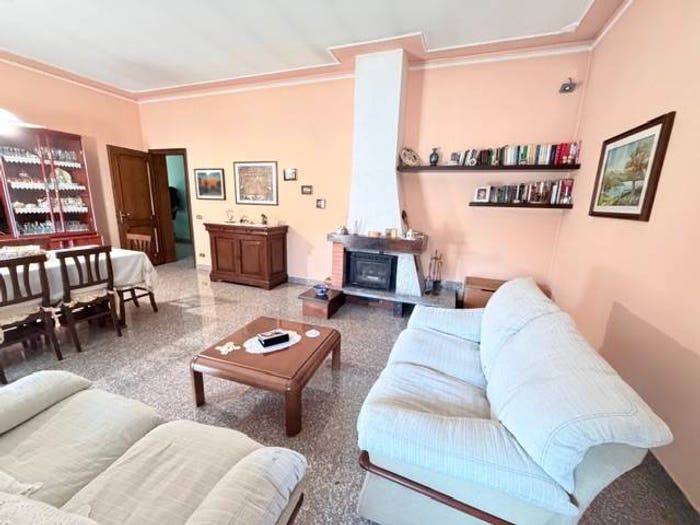 Casa quadrilocale in vendita in Centro, Dosolo