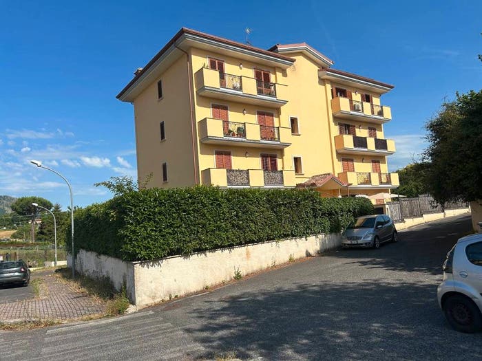 Appartamento trilocale in vendita in Via della Ginestra, Centro, Palestrina