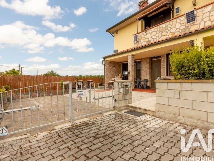 Appartamento con 5 locali in vendita in Via Della Prata, La Rotta Pietroconti, Pontedera