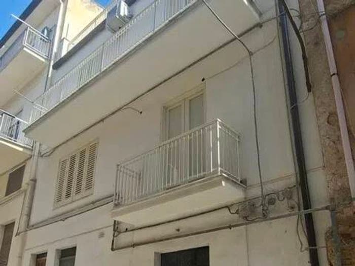 Casa in vendita in Via Francesco Crispi No Number, Aragona