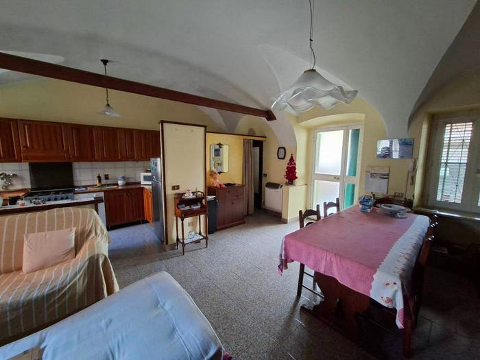 Casa trilocale in vendita in Piazza Papa Giovanni XXIII, Centro, Romano di Lombardia