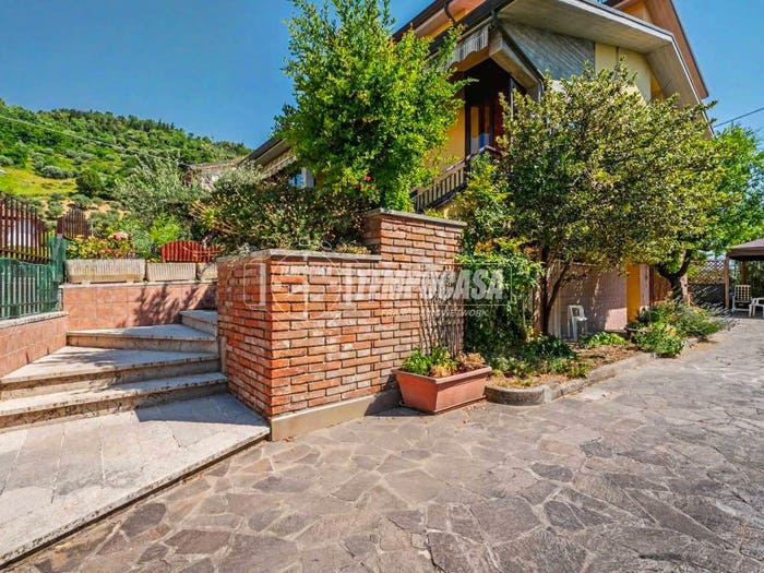Casa con 6 locali in vendita in Via Gian Battista Cantagalli, Fognano, Brisighella