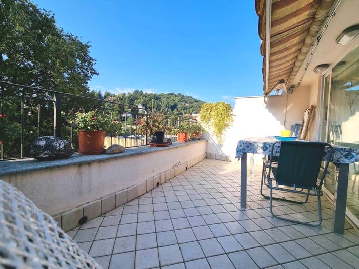 Appartamento con 6 locali in vendita in Via Superga, Pino Torinese