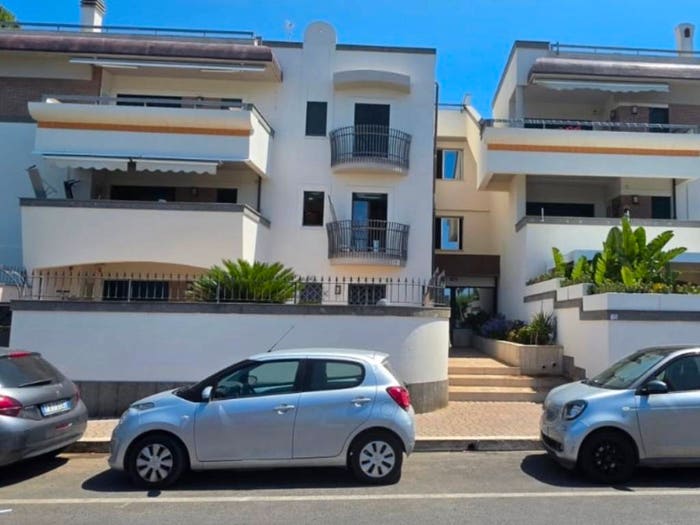 Appartamento trilocale in vendita in Corso San Francesco, Lavinio Mare, Anzio