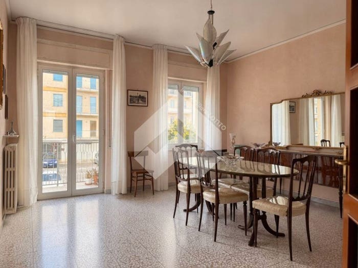 Appartamento trilocale in vendita in Via San Martino, San Giuseppe Artigiano Goito, Andria