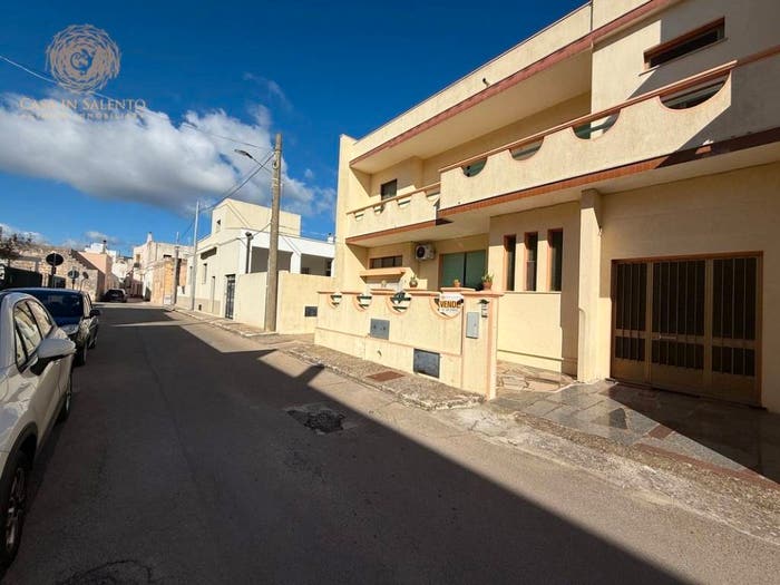 Appartamento con 6 locali in vendita in Via Silvio Pellico, Montesardo, Alessano