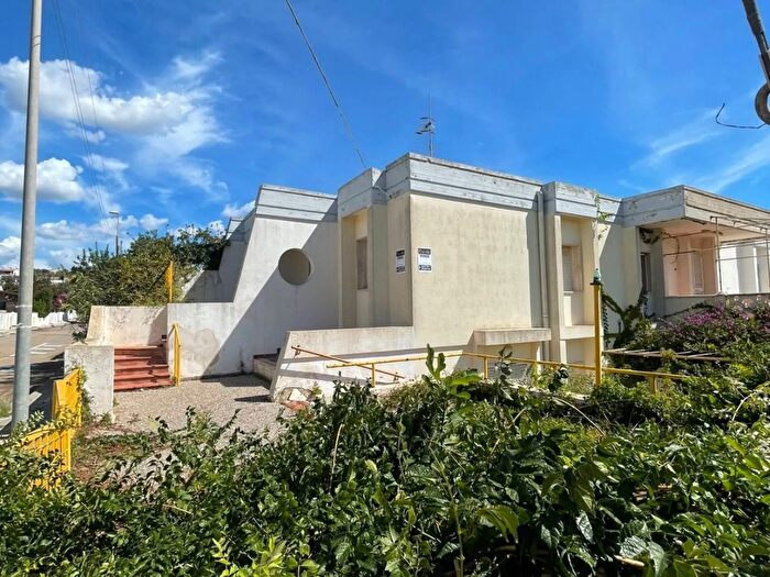 Appartamento quadrilocale in vendita in Via Pierre De Coubertin, Patu'