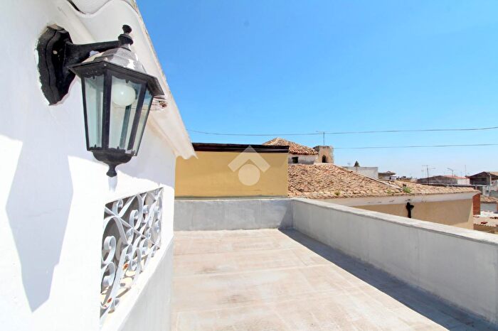 Casa bilocale in vendita in Vico G Carafa, Lucera