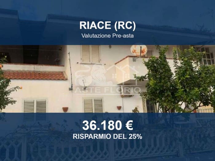 Appartamento quadrilocale in vendita in Contrada Pipedo snc, Riace Marina, Riace