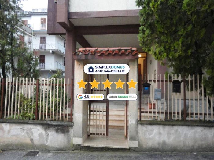 Appartamento con 6 locali in vendita in Via Cervino, Centro, Carini