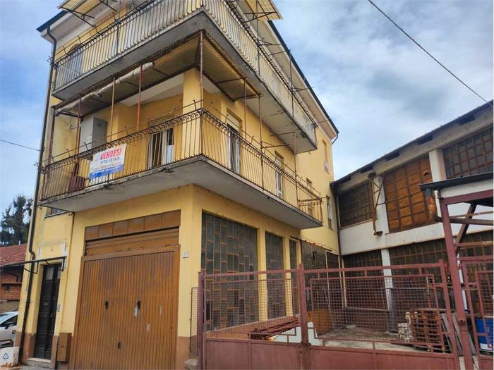 Appartamento con 6 locali in vendita in Centro, Fossano