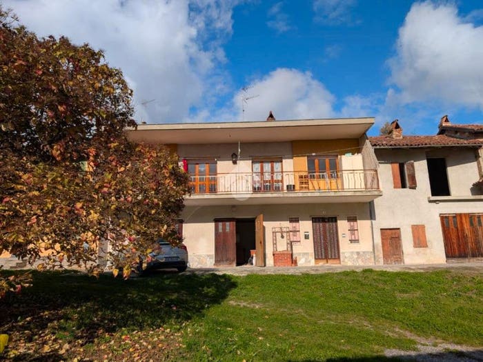 Casa con 5 locali in vendita in Via San Grato, Mombello Monferrato