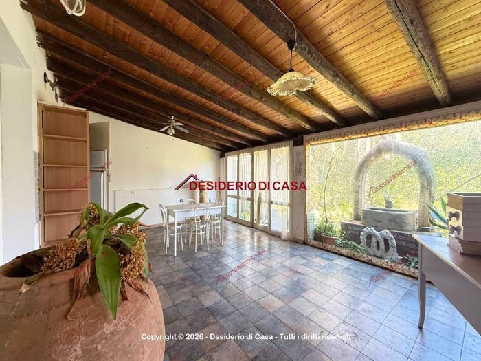 Casa con 6 locali in vendita in Stretto Cicerata, Centro, Barcellona Pozzo di Gotto