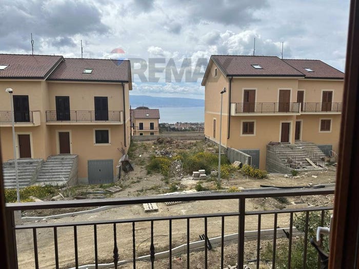 Casa con 5 locali in vendita in Contrada Petrazza, Camaro Inferiore, Messina