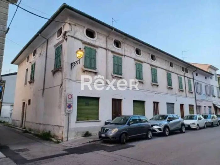Casa con 6 locali in vendita in Via Dante Alighieri, Centro, Gradisca d'Isonzo