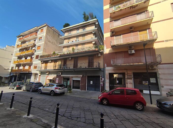 Appartamento con 7 locali in vendita in Via Bernardo Tanucci, Caserta