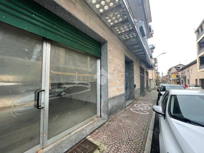 Appartamento monolocale in vendita in Via S Giovanni, Centro, Borgomanero