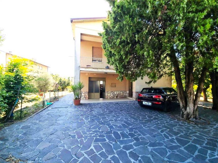 Casa con 5 locali in vendita in SERACLIO, Sant'Eraclio Case Vecchie, Foligno