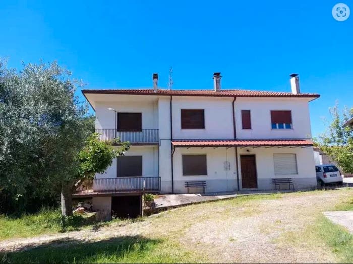 Casa con 6 locali in vendita in Via Campanile, Arce