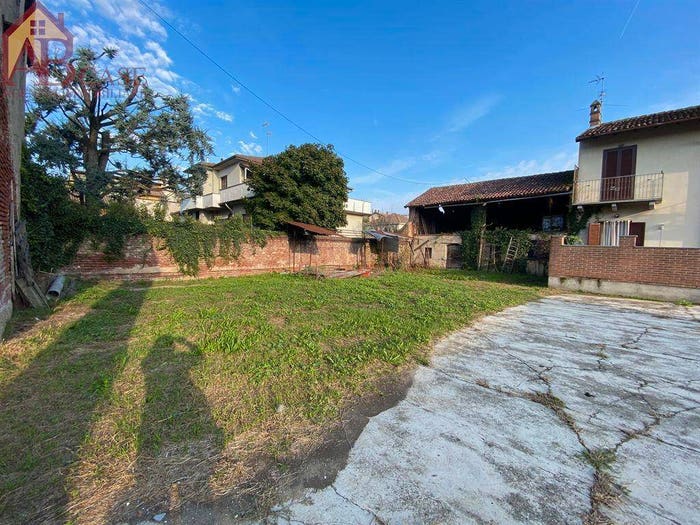Casa trilocale in vendita in via mazzini, Centro, Gambolò