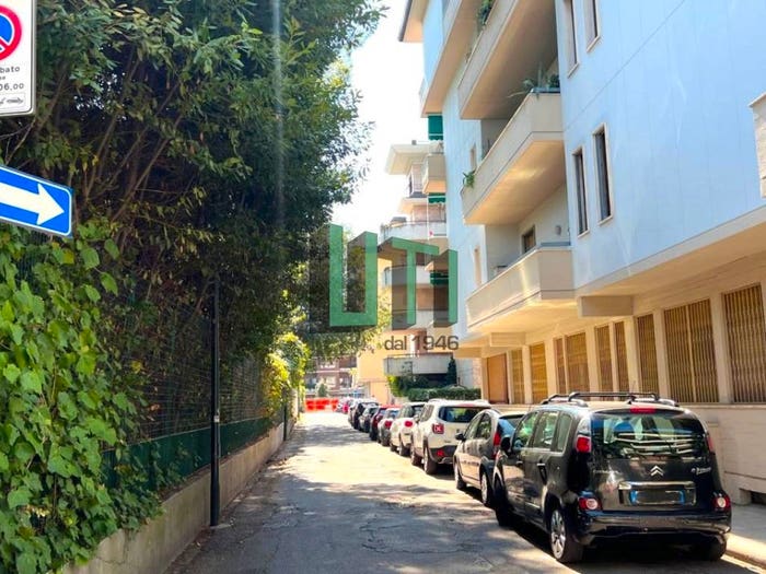 Appartamento quadrilocale in vendita in Viale Europa, Europa, Firenze