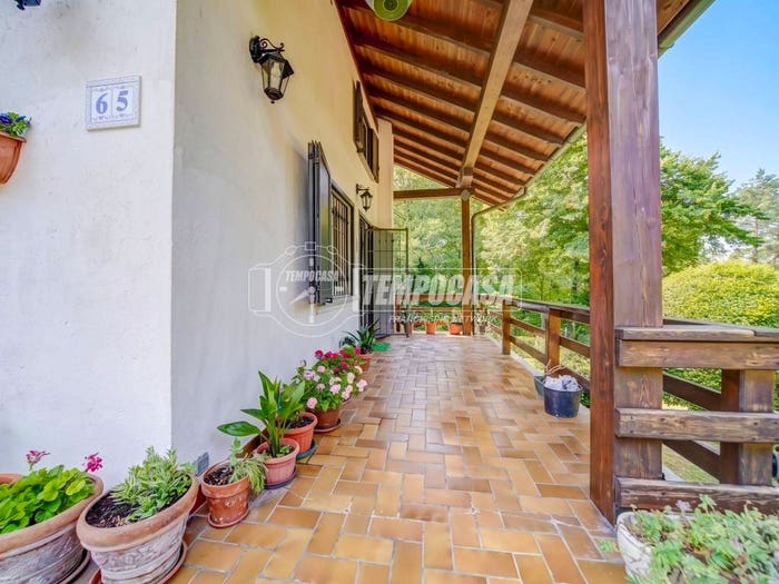 Casa quadrilocale in vendita in Via Lazzaretto, Centro, Borgo Ticino
