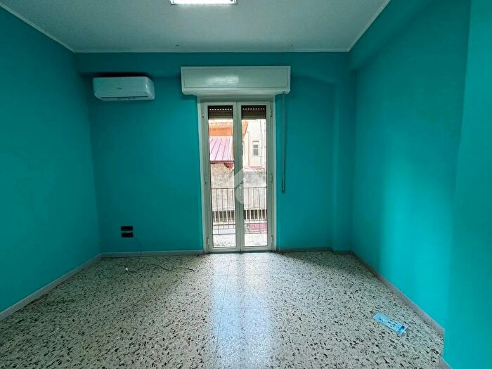 Appartamento con 6 locali in vendita in Viale Manfroce, Reggio Calabria