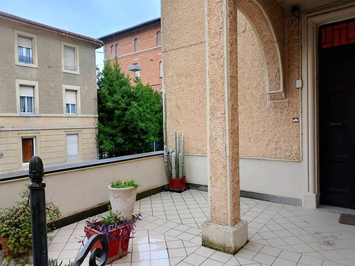 Appartamento con 5 locali in vendita in Via Trieste, Adriatico, Ancona