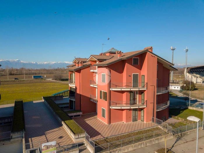 Appartamento quadrilocale in vendita in VIA STADIO COMUNALE, Centro, Cavallermaggiore