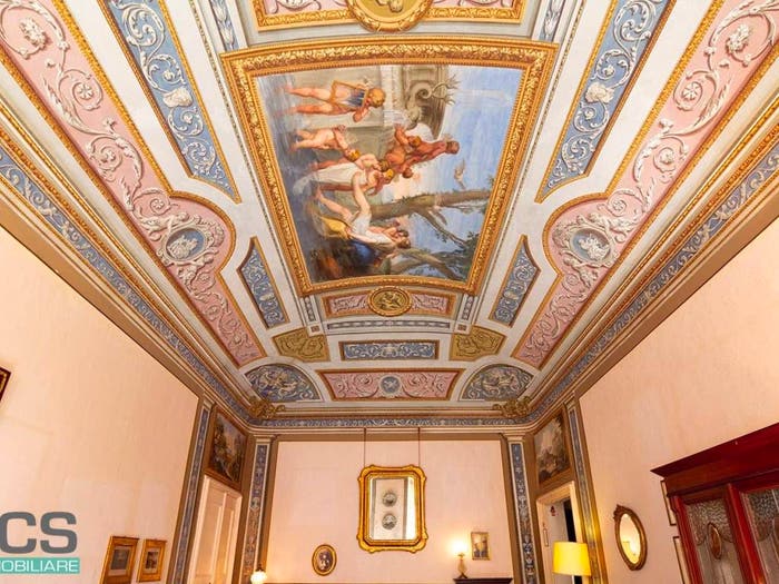 Appartamento bilocale in vendita in PIAZZA MELORIA, Centro, Finale Ligure