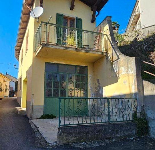 Casa con 5 locali in vendita in Via Trento E Trieste, Ozzano Monferrato
