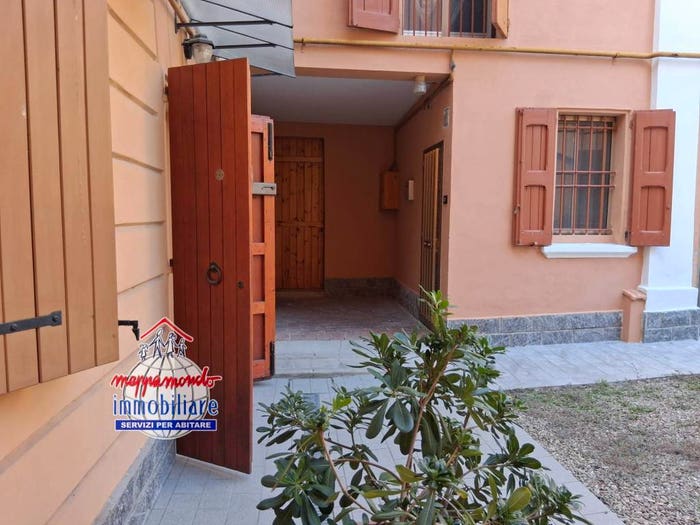 Casa trilocale in vendita in VIA FERROVIA, Tavernelle Emilia Pesa, Calderara di Reno