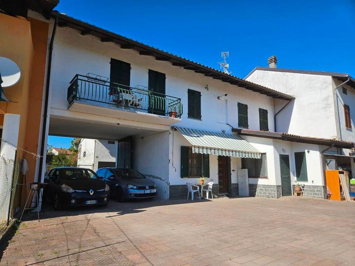 Casa quadrilocale in vendita in Corso Massimo Montano, Fontanetto Po