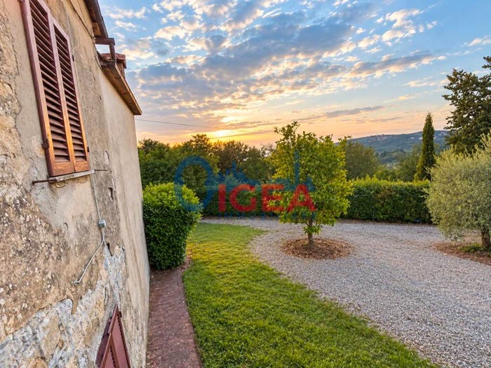 Appartamento quadrilocale in vendita in Via di Croce Fiorentina, Crocefiorentina, Castellina in Chianti