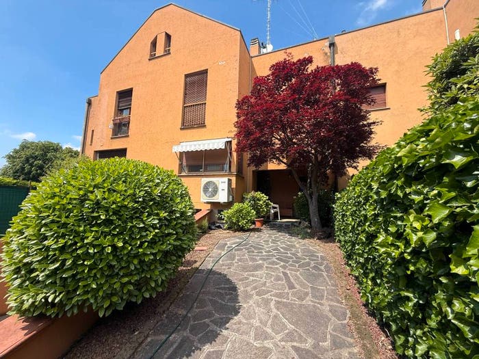 Casa con 5 locali in vendita in Via Alcide De Gasperi, Centro, Pioltello