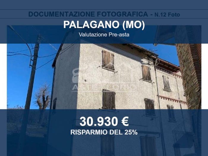 Casa con 5 locali in vendita in via dei Martiri Palagano MO Italia, Palagano
