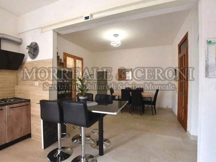 Appartamento con 6 locali in vendita in Via Piave No Number, Centro, Castelfiorentino