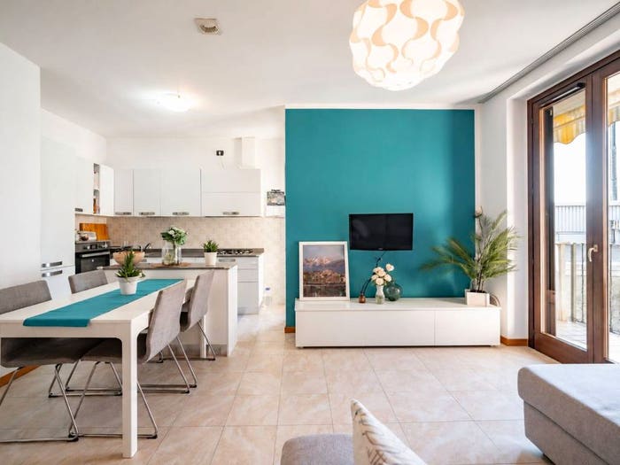 Appartamento trilocale in vendita in Via Giuseppe Giusti, Caleotto, Lecco