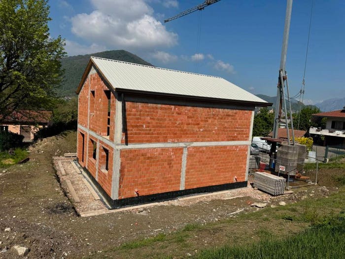 Casa quadrilocale in vendita in Centro, Brivio