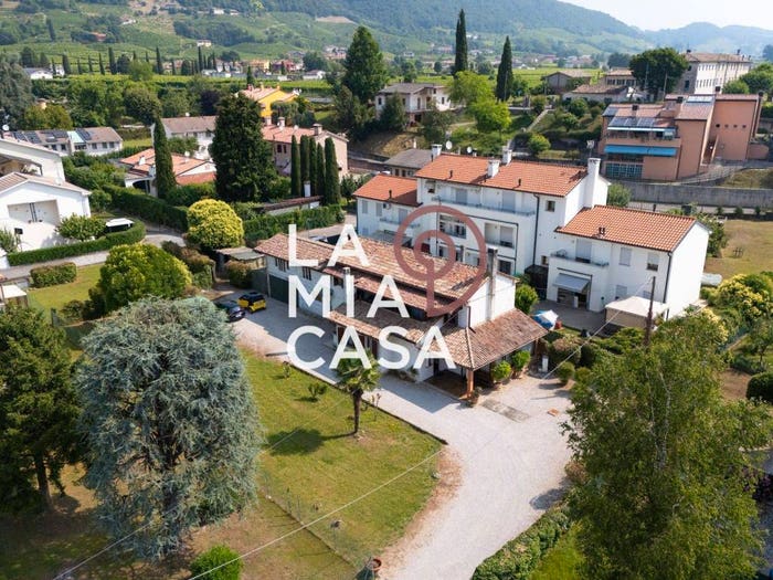 Casa con 6 locali in vendita in Via Brando Brandolini, Centro, Pieve di Soligo