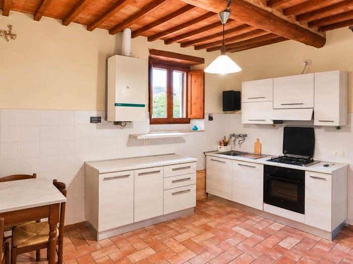 Appartamento con 6 locali in vendita in Corso Giacomo Matteotti, Centro, Asciano