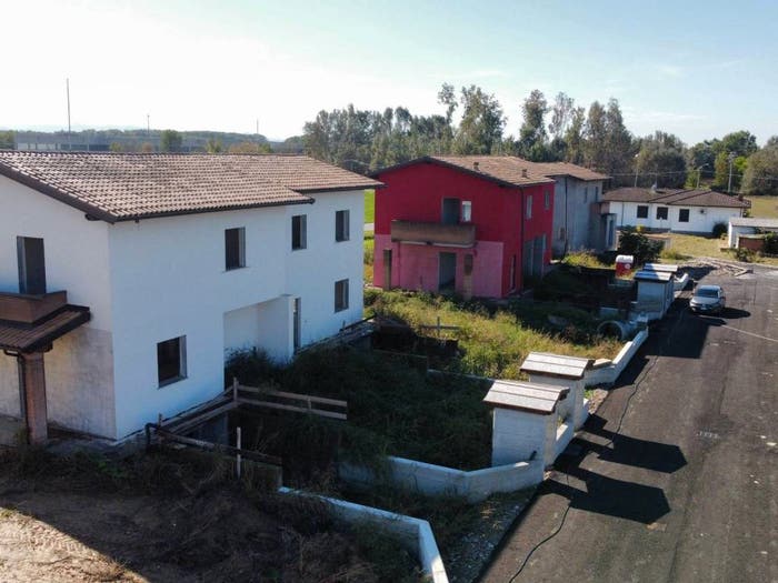 Appartamento bilocale in vendita in Via Valle Botta, Valle Botta, Castelletto di Branduzzo