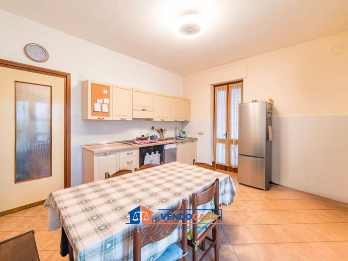 Appartamento con 5 locali in vendita in Strada Macellai, Borgo San Martino, Pocapaglia