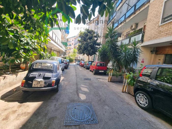 Appartamento trilocale in vendita in Via Ponti Rossi, Ponti Rossi, Napoli