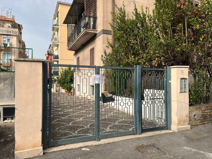 Appartamento trilocale in vendita in Via dei Gonzaga, Pisana Bravetta, Roma