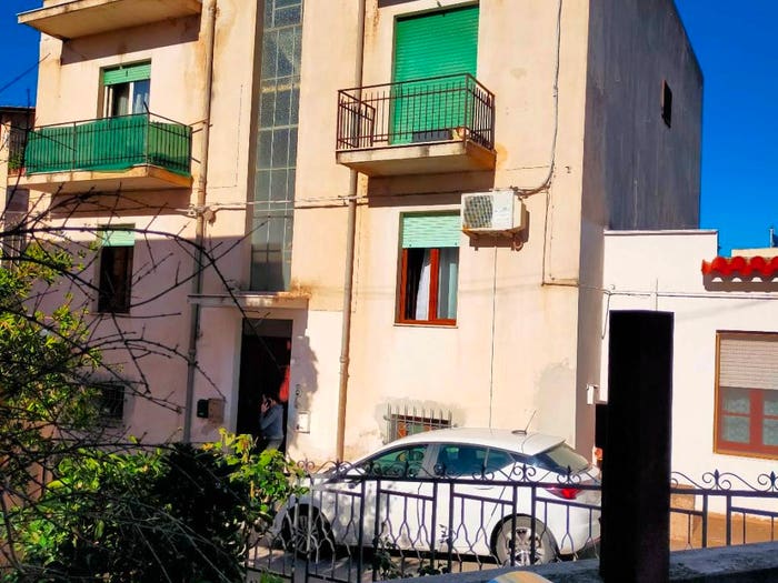 Appartamento quadrilocale in vendita in Via Sardegna, Centro, Dorgali